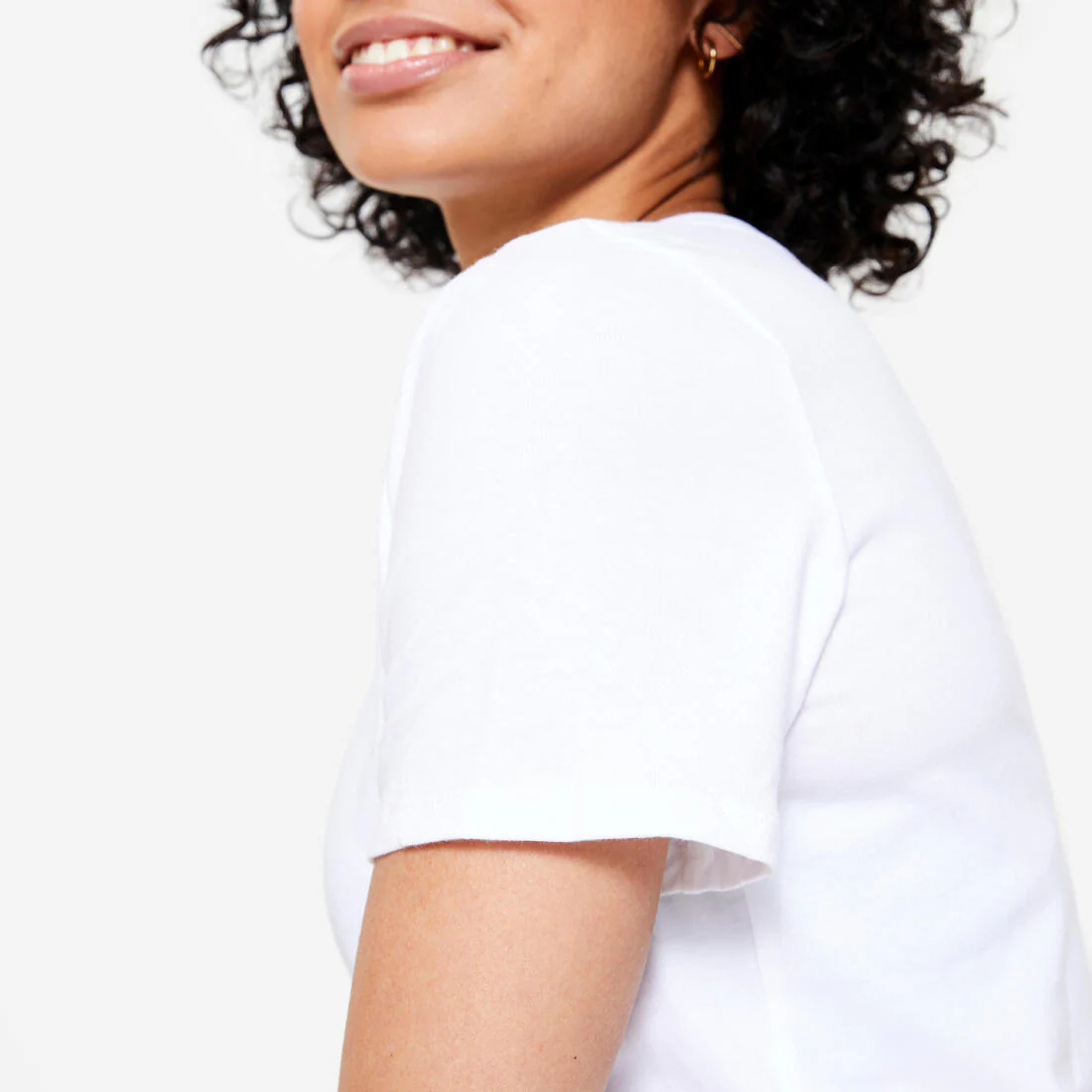 Playera de fitness de algodón con cuello V blanca para mujer - Image 19