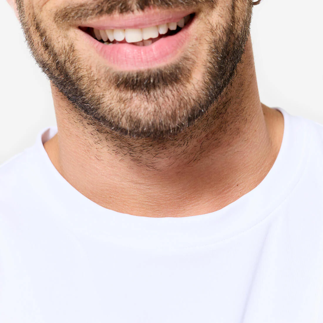 Playera de fitness sin mangas con cuello redondo blanca para hombre - Image 5