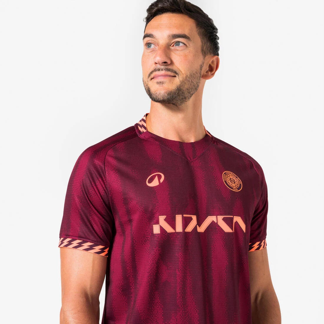 Playera de futbol negra con amarillo fluorescente para adulto Viralto II Wavy - Image 9
