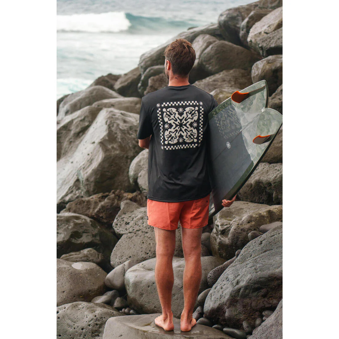 Playera de surf anti-UV de manga corta con estampado para hombre - Image 26
