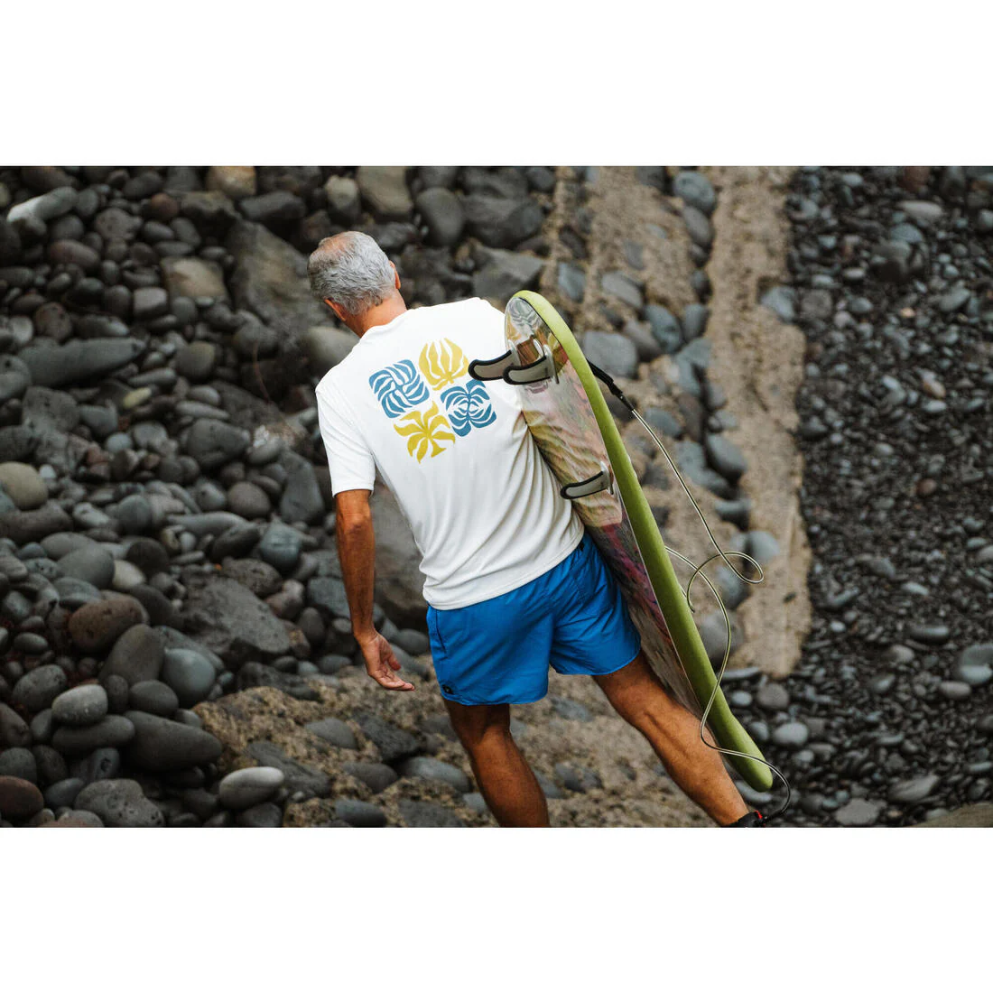 Playera de surf anti-UV de manga corta con estampado para hombre - Image 40