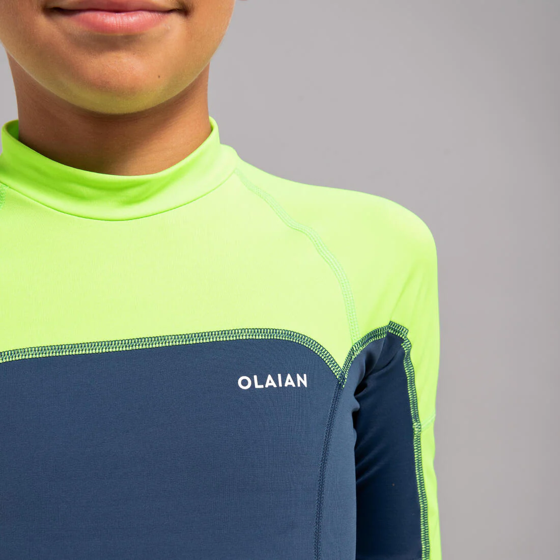 Playera de surf anti-UV de manga larga verde para niños 500 - Image 4