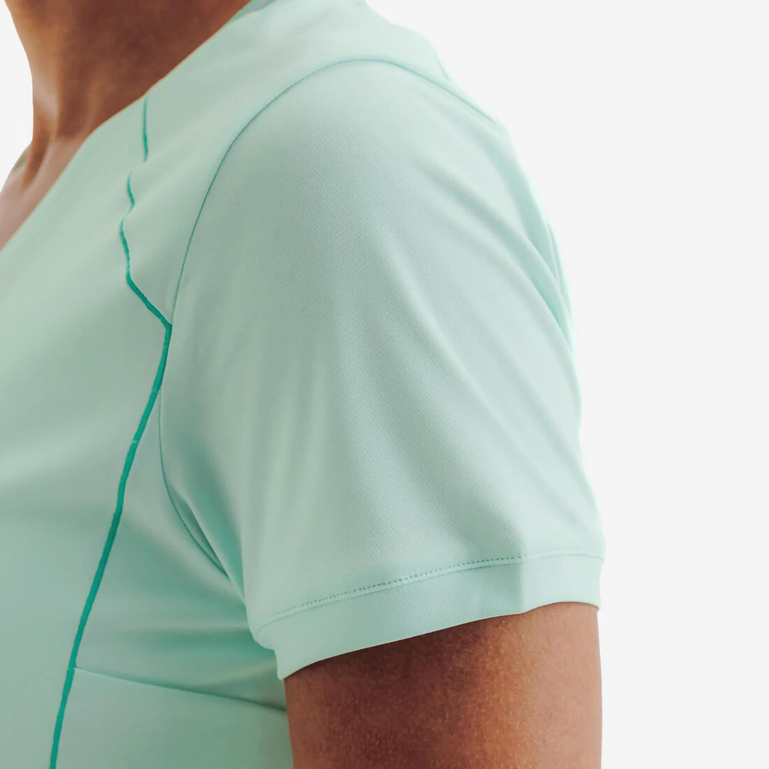 Playera de tenis transpirable con cuello V para mujer Dry - Image 11