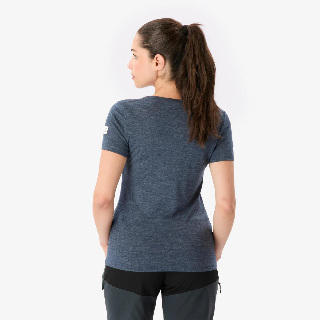 Playera de trekking de manga corta de lana merina café para mujer Travel 500 - Image 7