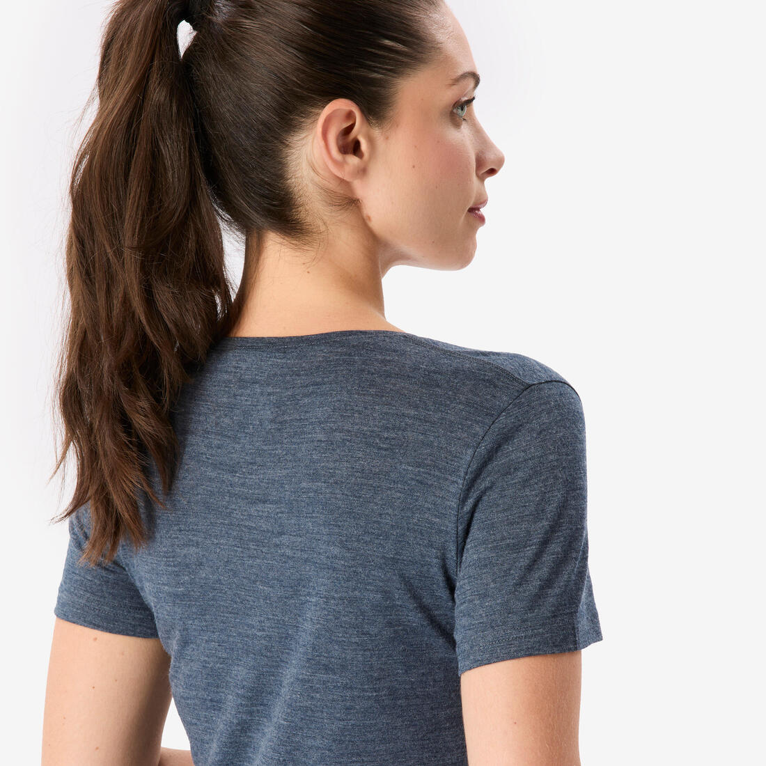 Playera de trekking de manga corta de lana merina café para mujer Travel 500 - Image 9