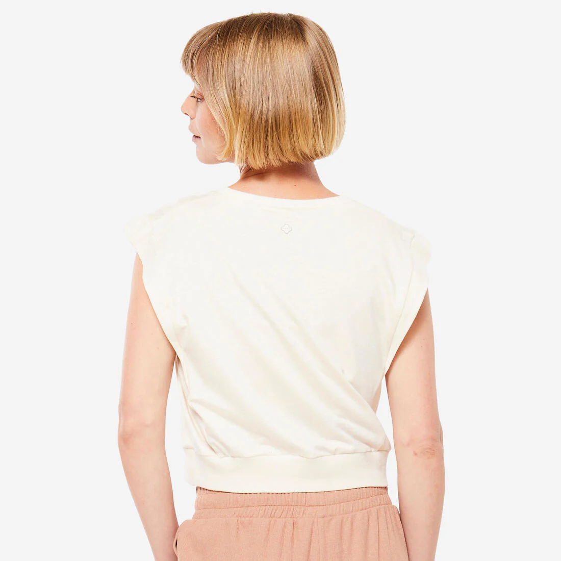 Playera de yoga tipo crop holgada beige - Image 5