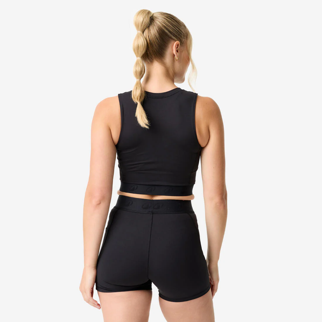 Playera deportiva tipo crop-top con cintura elástica negra para mujer - Image 8