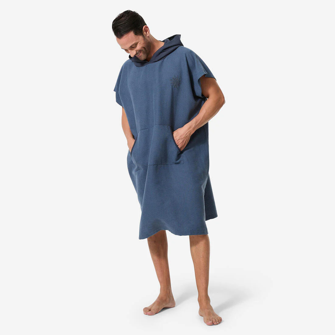 Poncho de surf de microfibra azul para adulto 150