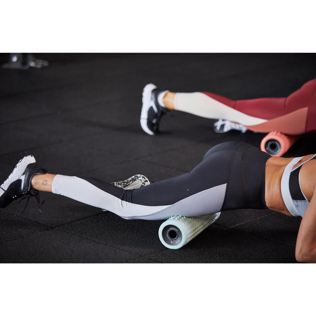Rodillo de masaje blando azul Foam Roller - Image 7