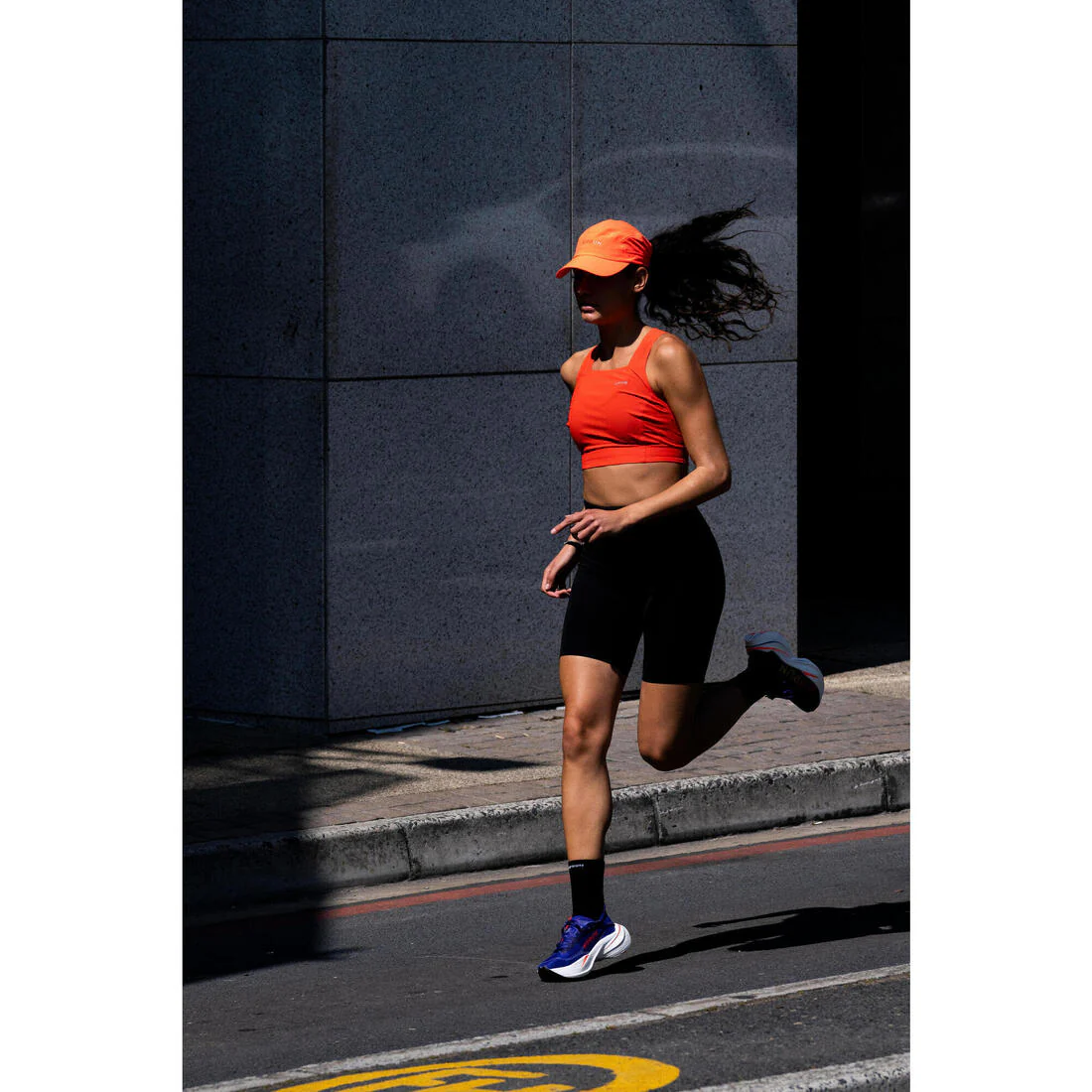 Short ciclista de running para mujer Run 500 Confort - Image 7