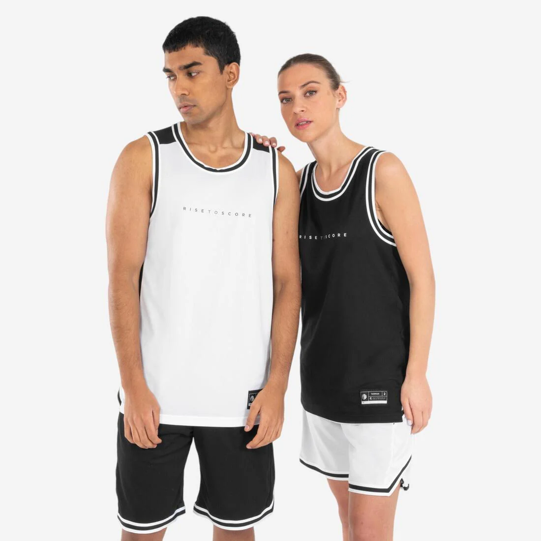 Short de básquetbol reversible negro y blanco para adulto - Image 2