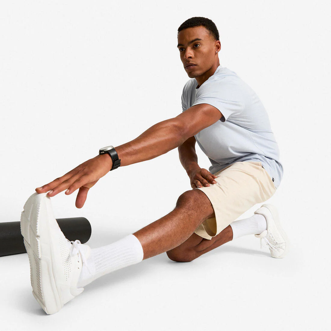Short de entrenamiento beige para hombre - Image 15