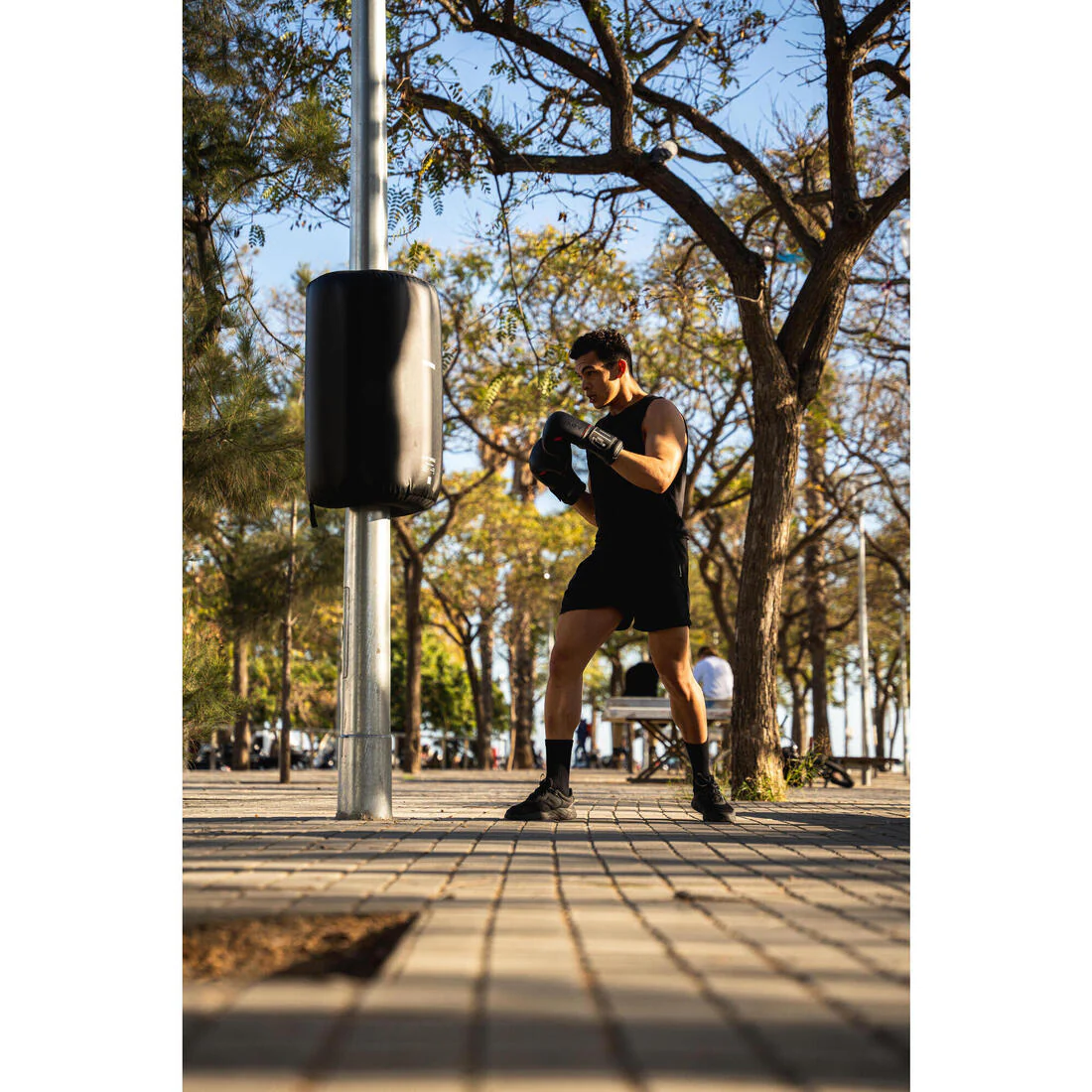 Short de fitness y cardio transpirable básico negro para hombre - Image 9