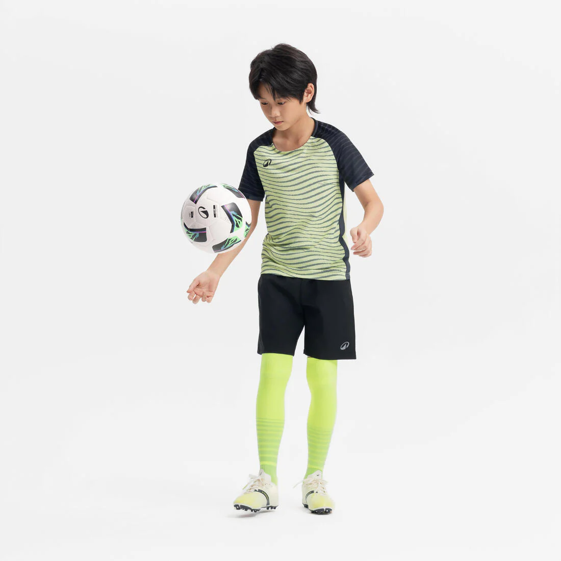 Short de futbol negro para niño Viralto Club - Image 20