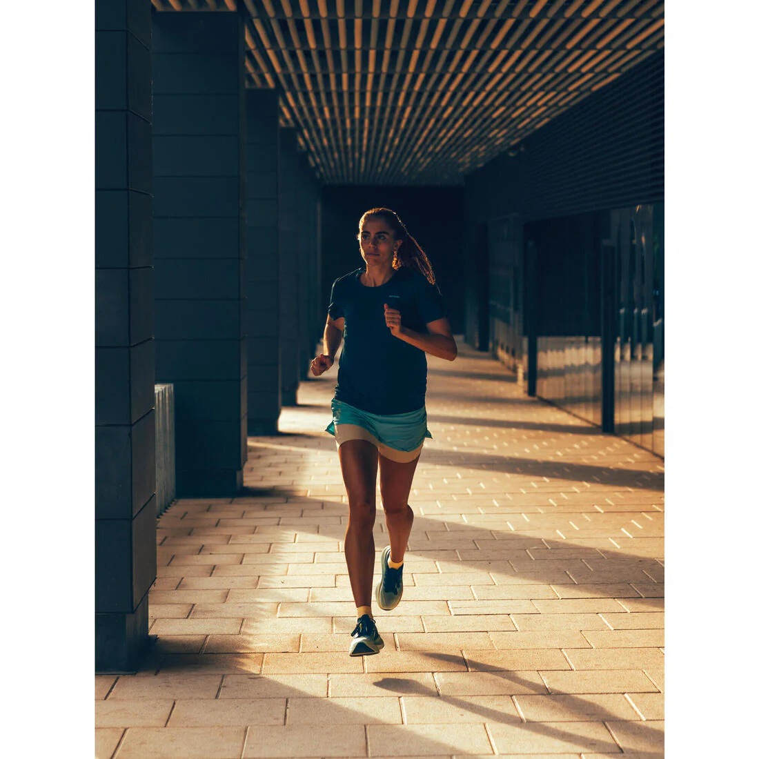Short de running 2 en 1 para mujer Kiprun Run 500 Confort - Image 21
