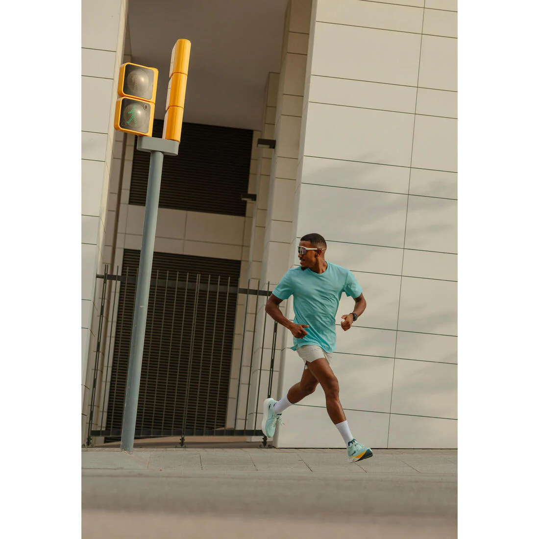 Short de running para hombre Kiprun Run 500 Confort - Image 16