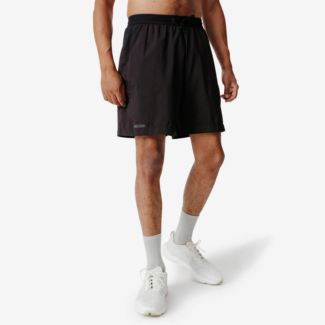 Short de running transpirable negro para hombre Kiprun Run 500 Dry - Image 2