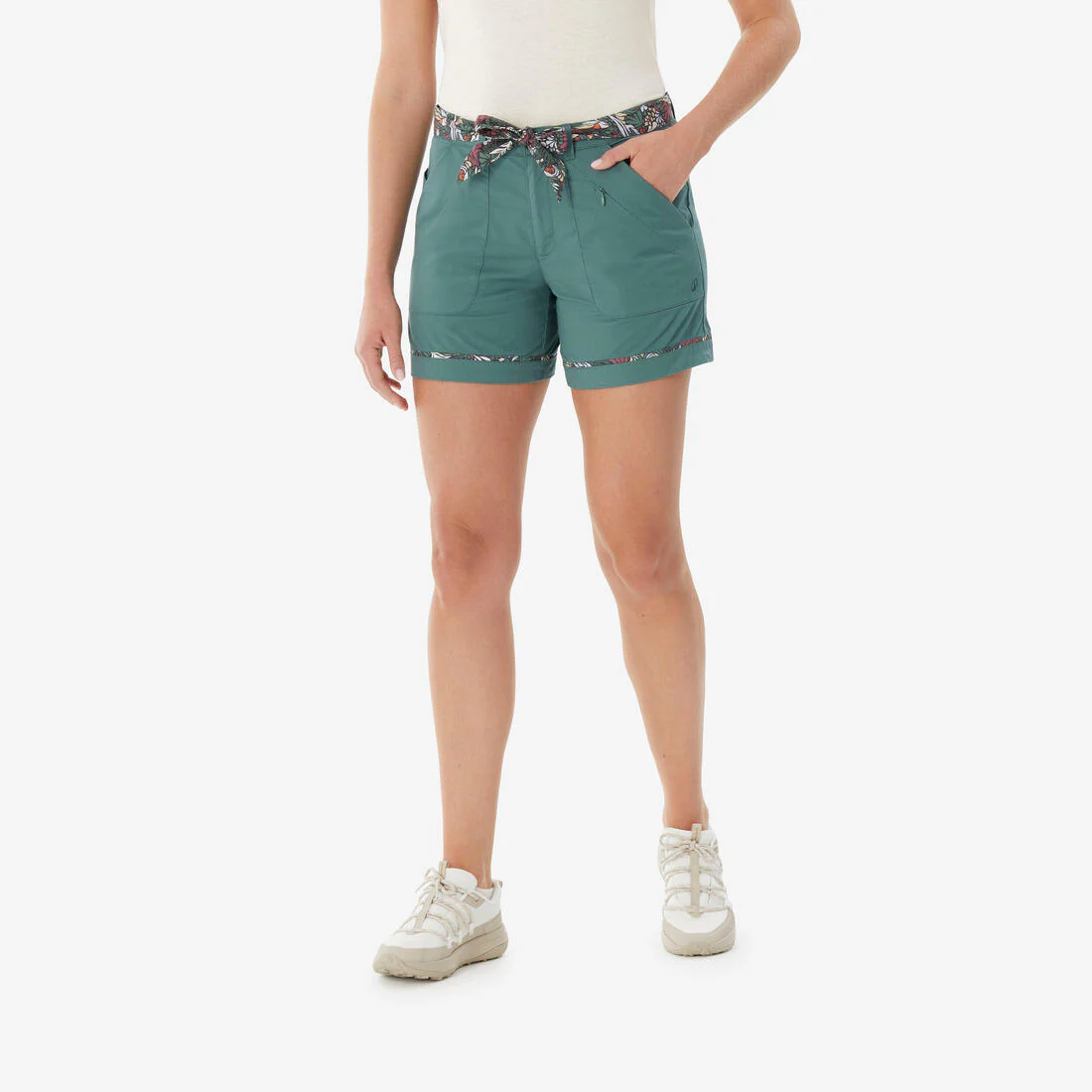 Short de senderismo con 6 bolsillos verde para mujer NH500