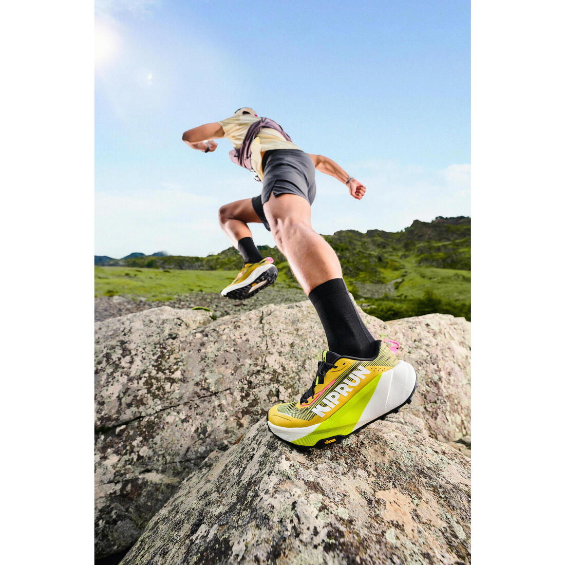 Short de trail running gris carbono para hombre Kiprun Run 900 Ultra - Image 8