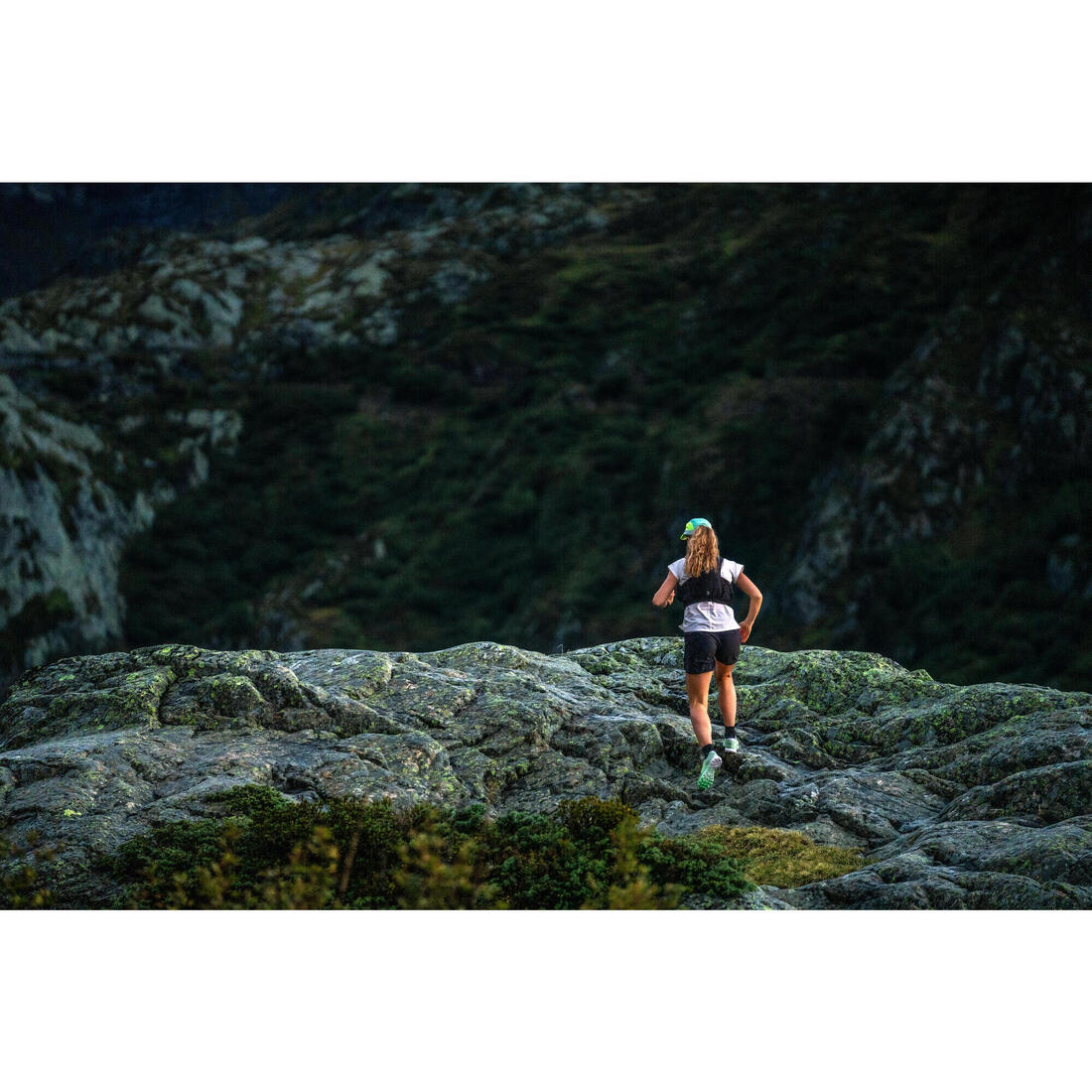 Short de Trail Running para Mujer - Holgado Negro - Image 7