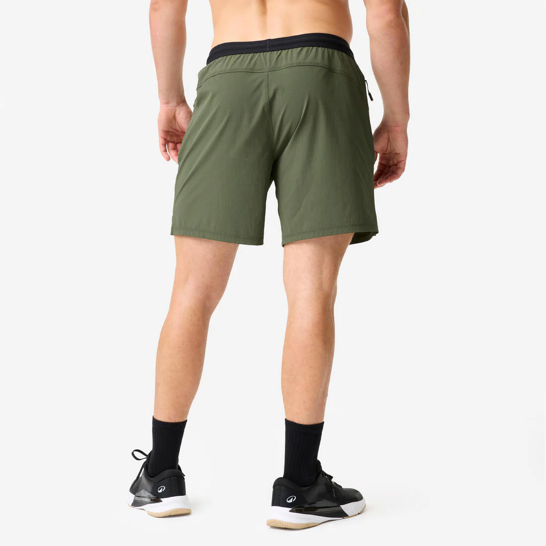 Short ligero deportivo caqui para hombre - Image 5