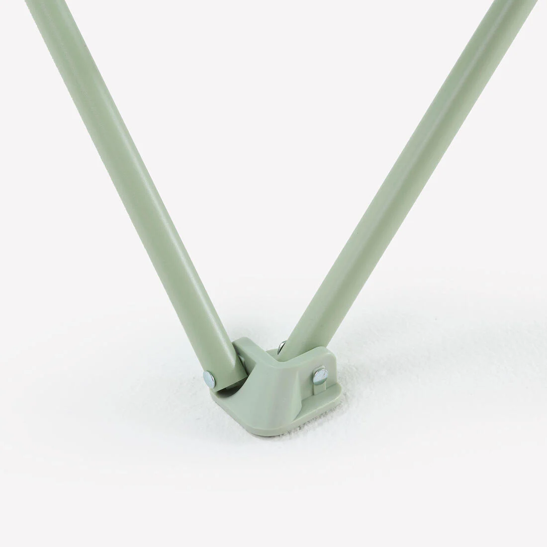 Silla de camping con reposabrazos, plegable y cómoda - Image 13