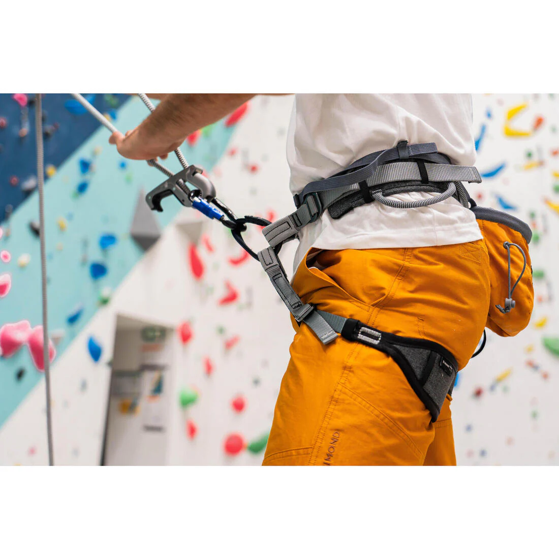 Sistema asegurador de frenado asistido de escalada Tubik ABS - Image 11