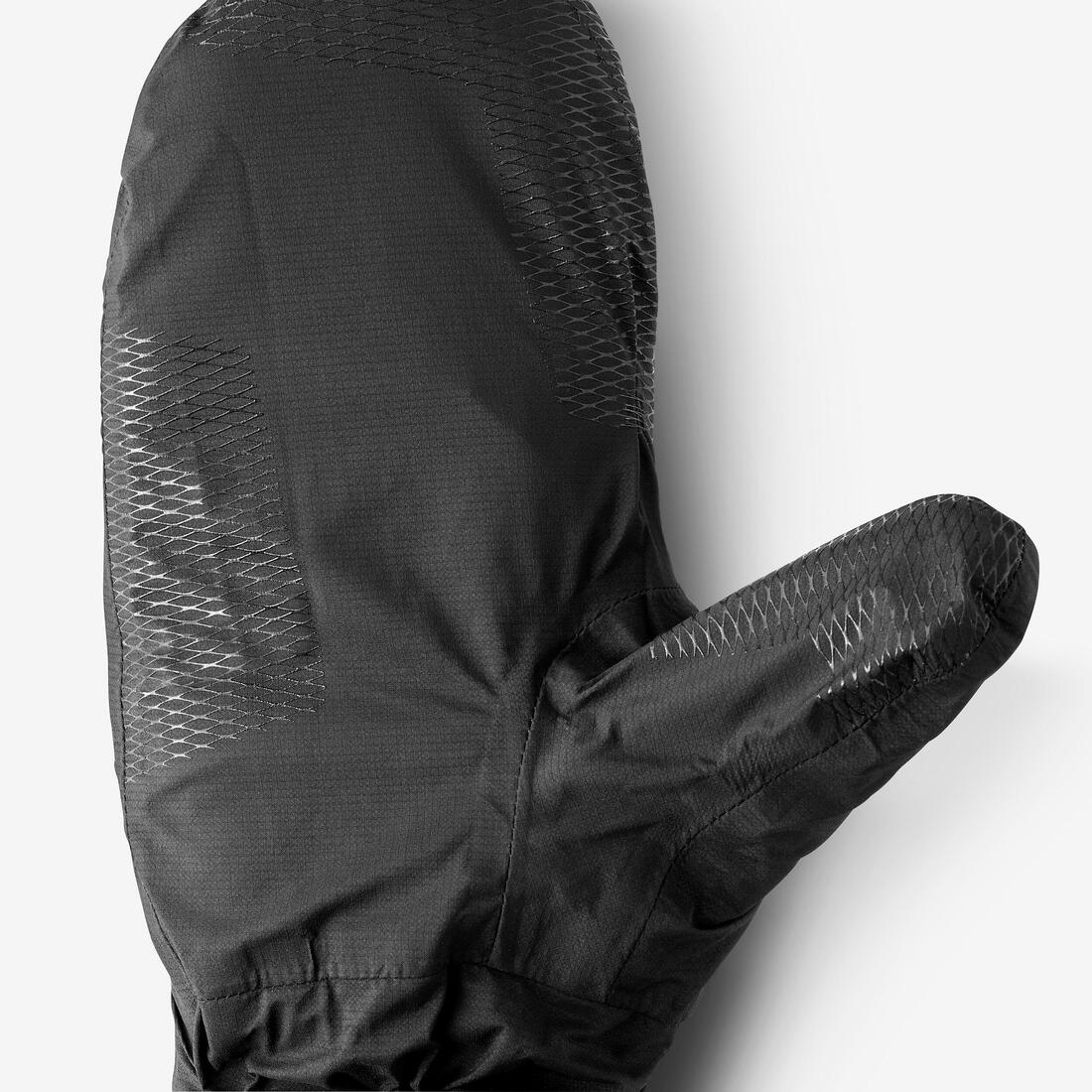 Sobreguantes de trekking impermeables negros para adulto MT500 - Image 2