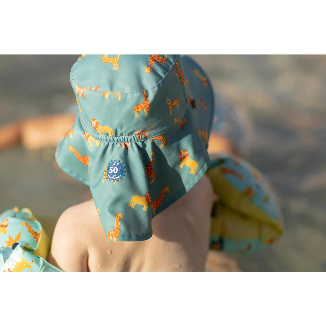 Sombrero de natación reversible anti-UV azul con estampado de sabana para bebé - Image 18
