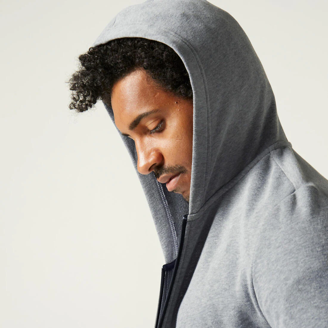 Sudadera de fitness con cierre y capucha gris para hombre 100 - Image 5
