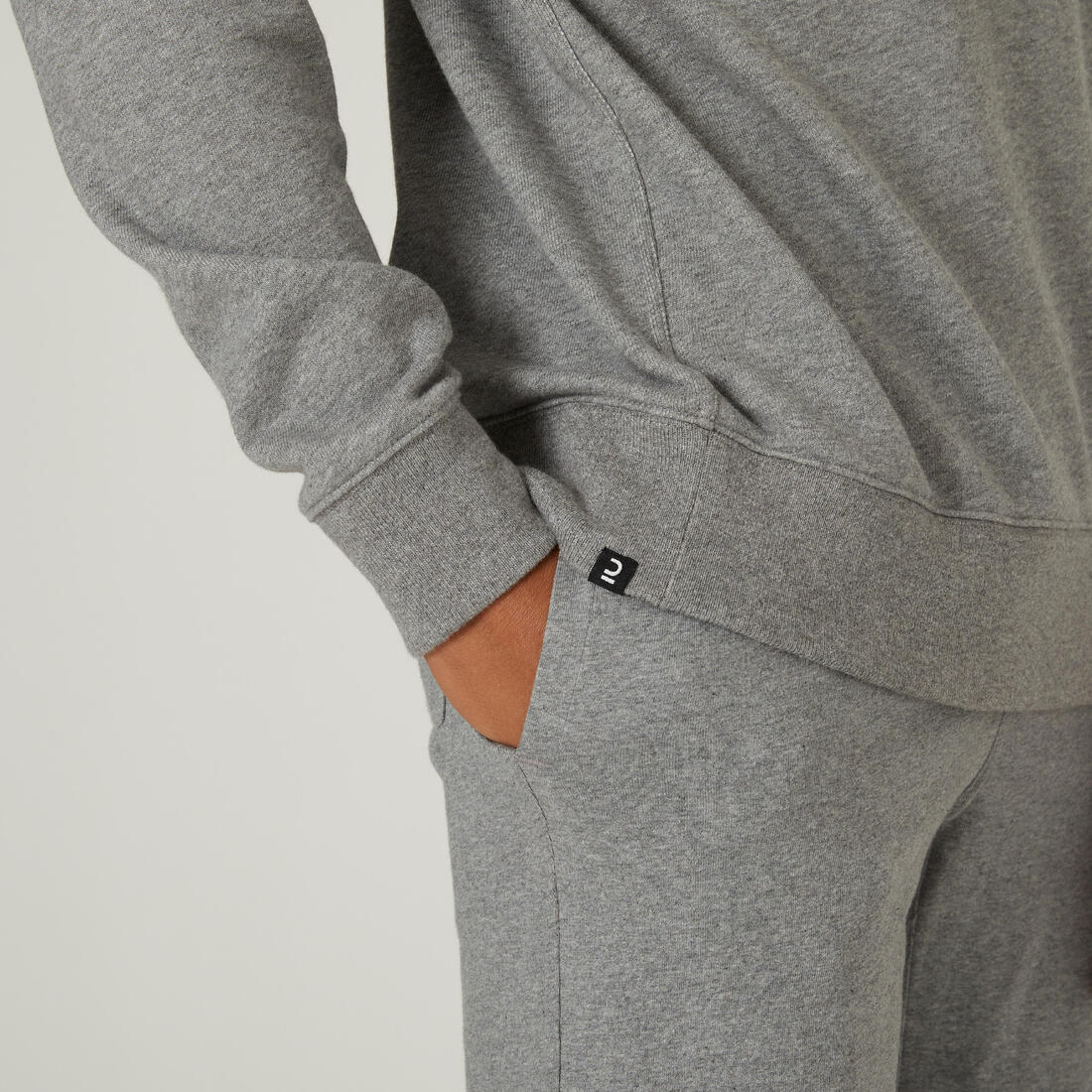 Sudadera de fitness de cuello redondo gris para hombre 500 Essential - Image 3
