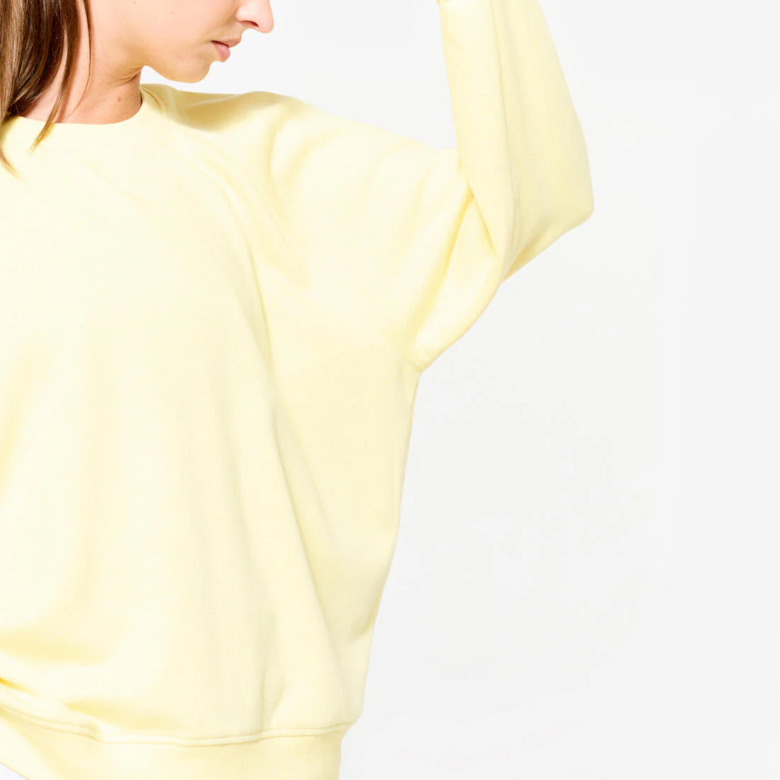 Sudadera de fitness de muletón amarilla para mujer - Image 9