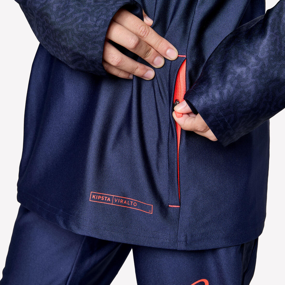Sudadera de futbol con 1/2 cierre azul marino y rojo para niños Viralto Jr - Image 16
