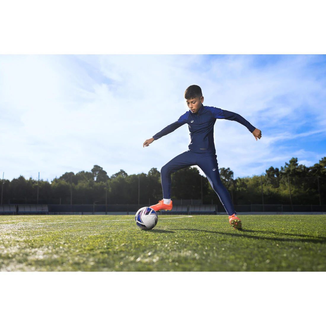 Sudadera de futbol con 1/2 cierre azul marino y rojo para niños Viralto Jr - Image 22