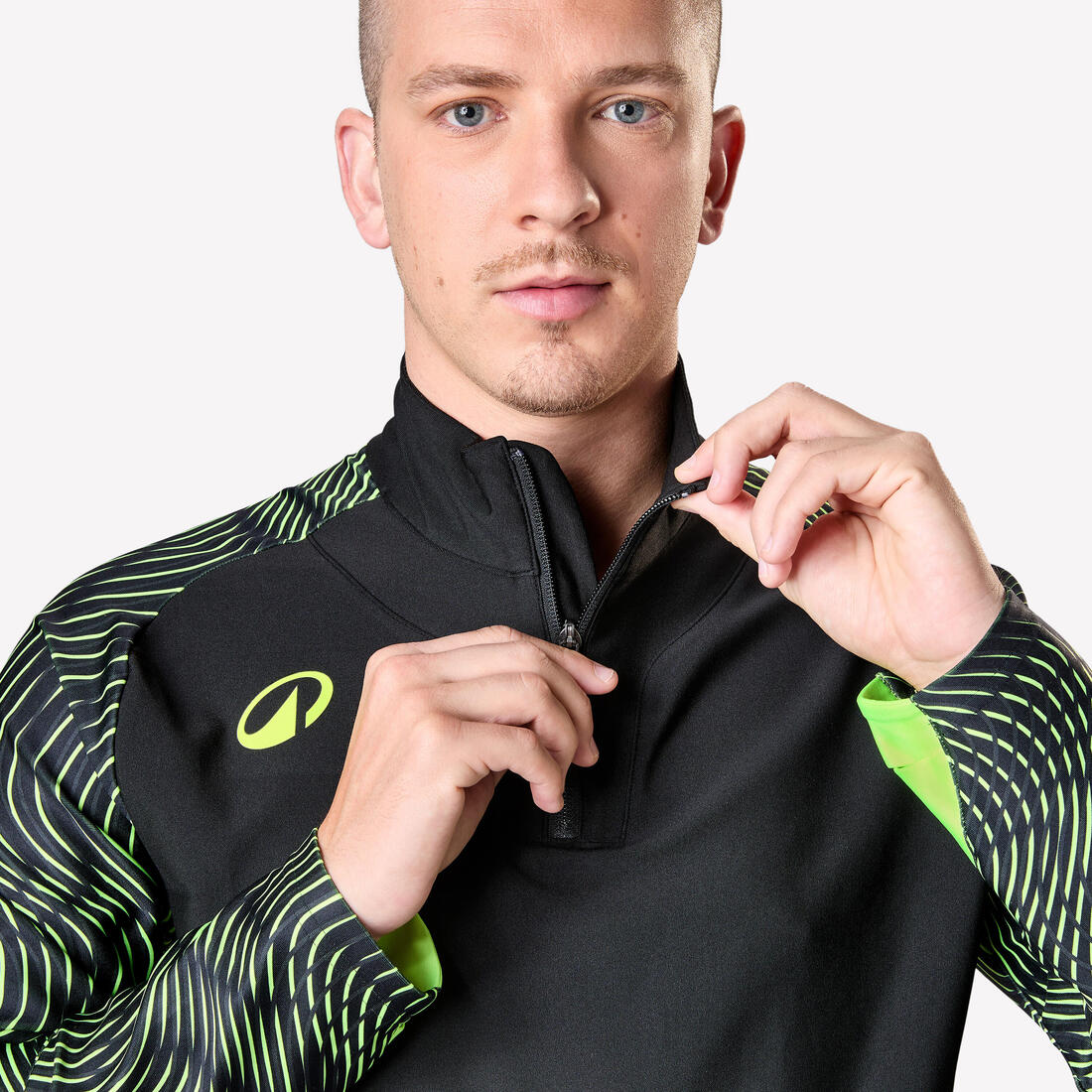 Sudadera de futbol con medio cierre negra y amarilla para adulto Viralto Wave - Image 5