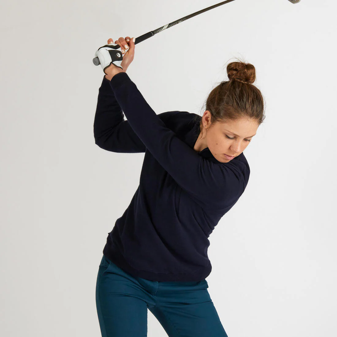 SUÉTER ROMPEVIENTOS DE GOLF PARA MUJER CLIMA CÁLIDO AZUL MARINO - Image 3