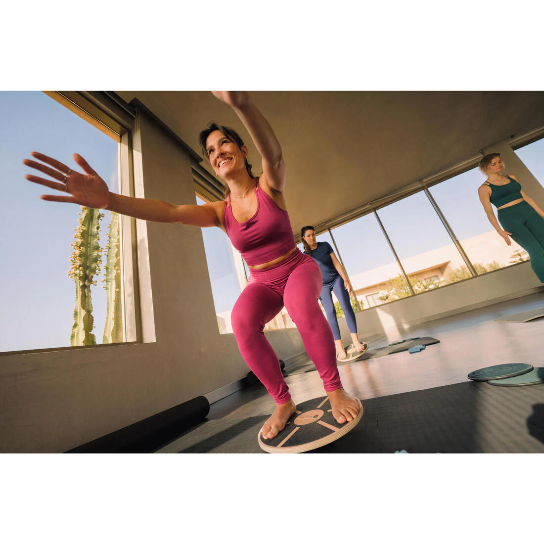 Tabla de equilibrio de fitness de madera negra - Image 6