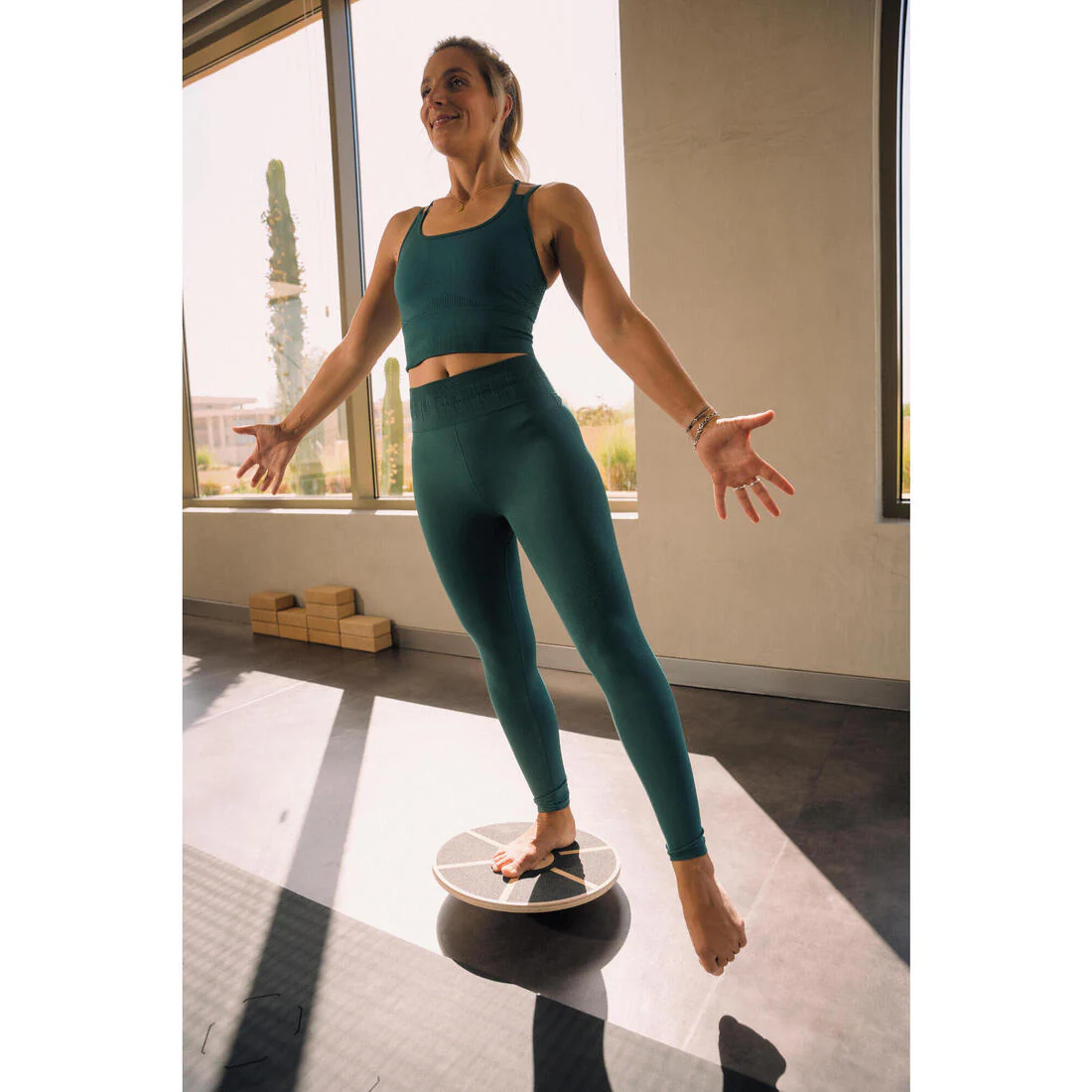 Tabla de equilibrio de fitness de madera negra - Image 7