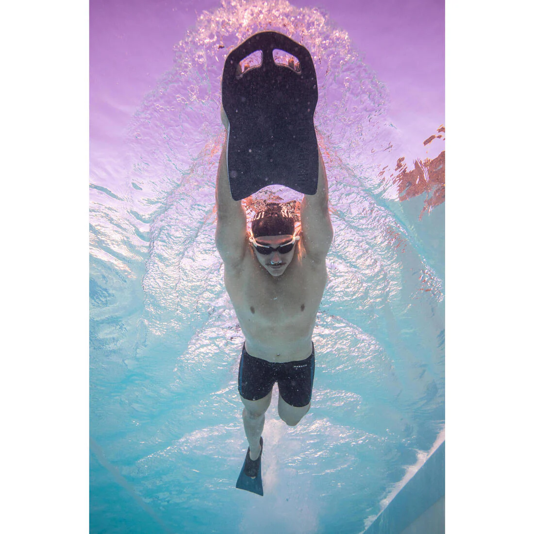 Tabla de natación en alberca - Image 10