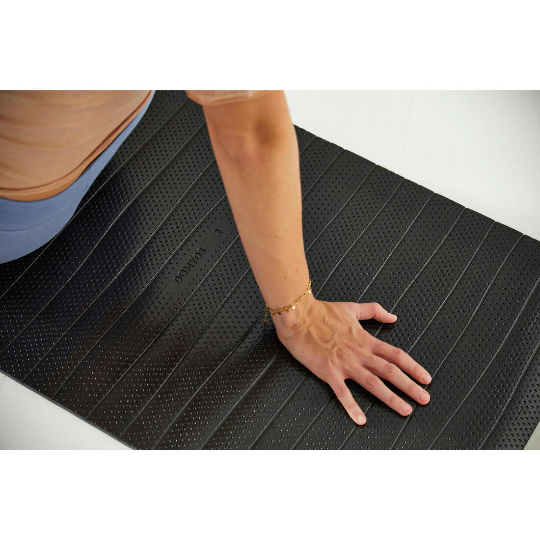 Tapete de fitness resistente de 140 cm × 50 cm × 7 mm negro 100 - Image 7