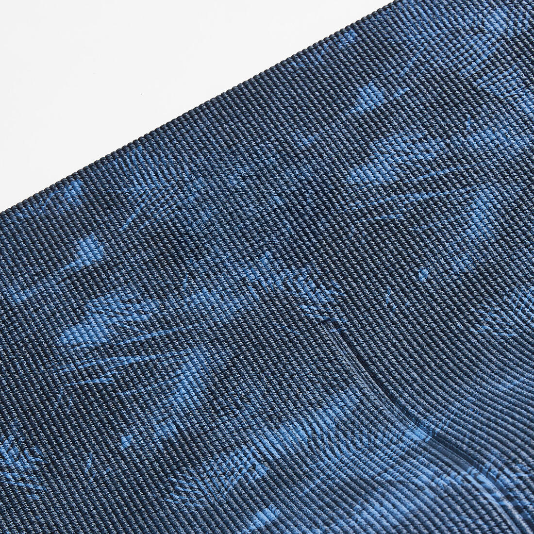 Tapete de yoga de 8 mm oscuro Confort 173 cm x 61 cm - Image 13