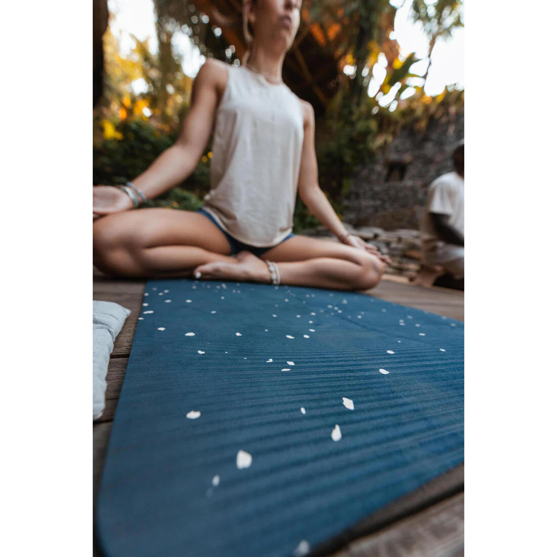 Tapete de yoga suave y adeherente de 5 mm de grosor Confort - Image 27