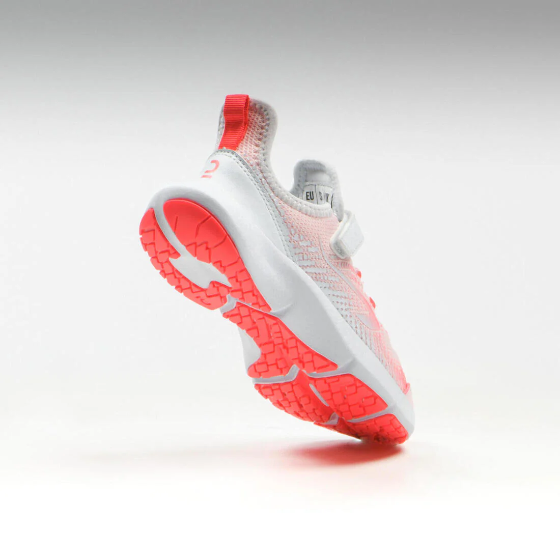 Tenis con velcro flexibles y ligeros para niños At Flex - Image 7