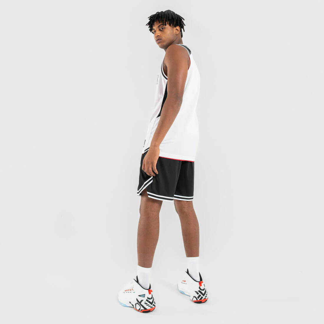 Tenis de básquetbol blancos unisex SS500 - Image 9