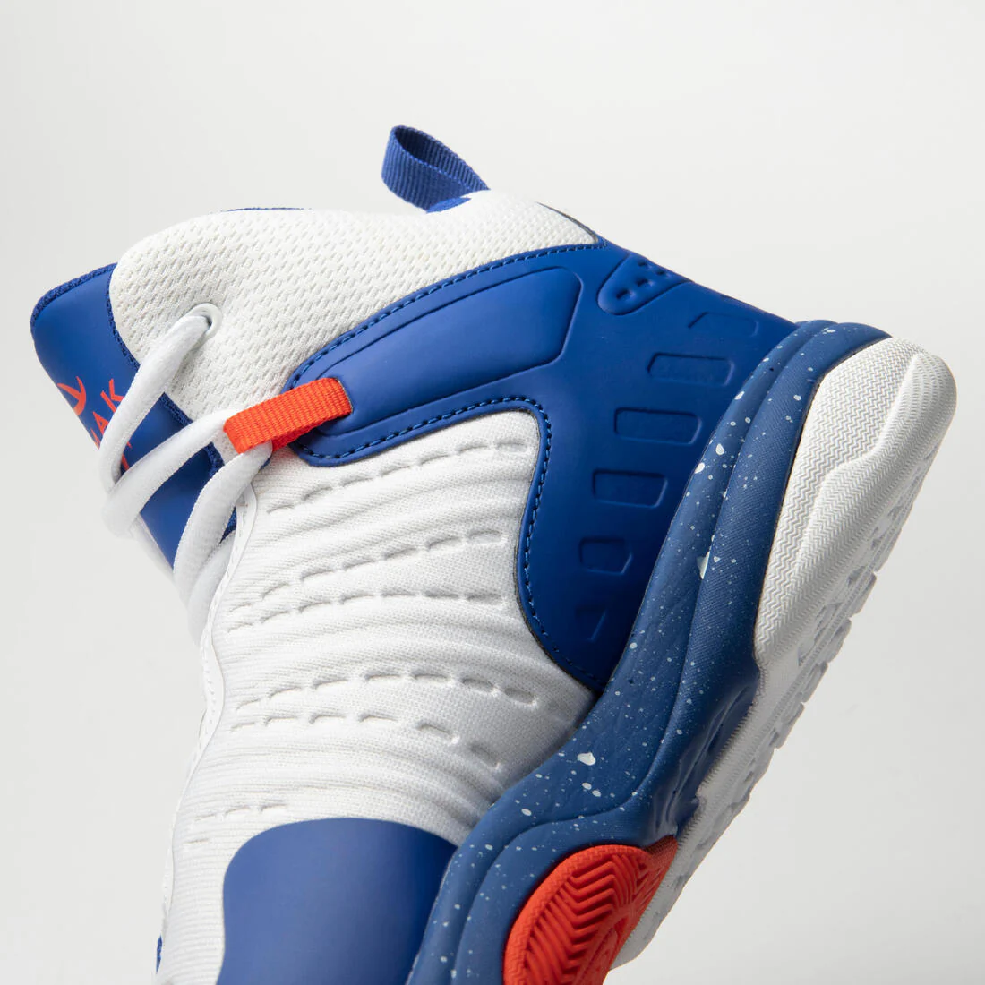 Tenis de básquetbol nivel perfeccionamiento blancos y rojos para niño SS500H - Image 33