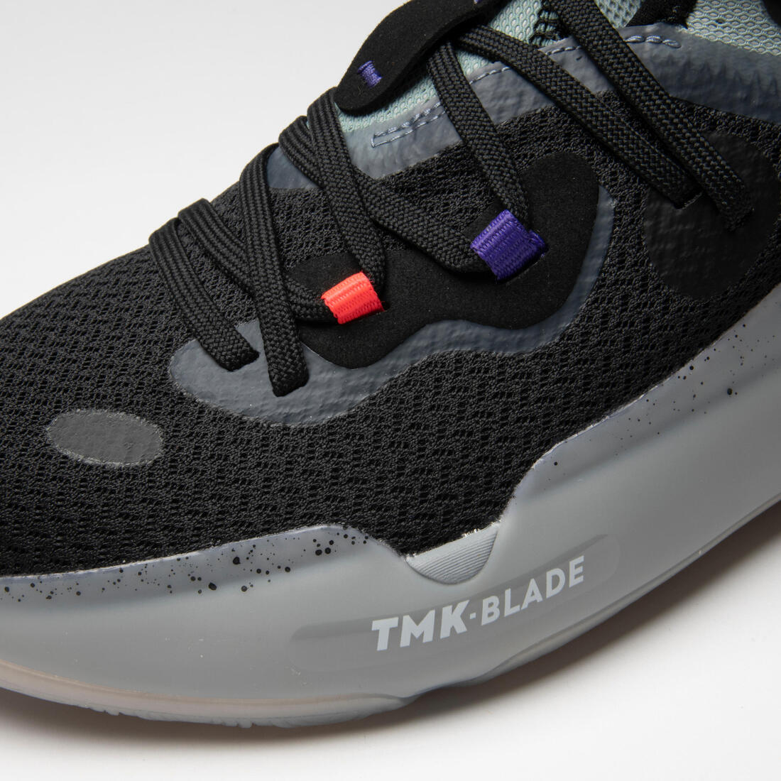 TENIS DE BÁSQUETBOL UNISEX - SE500 MID NEGRO GRIS - Image 4