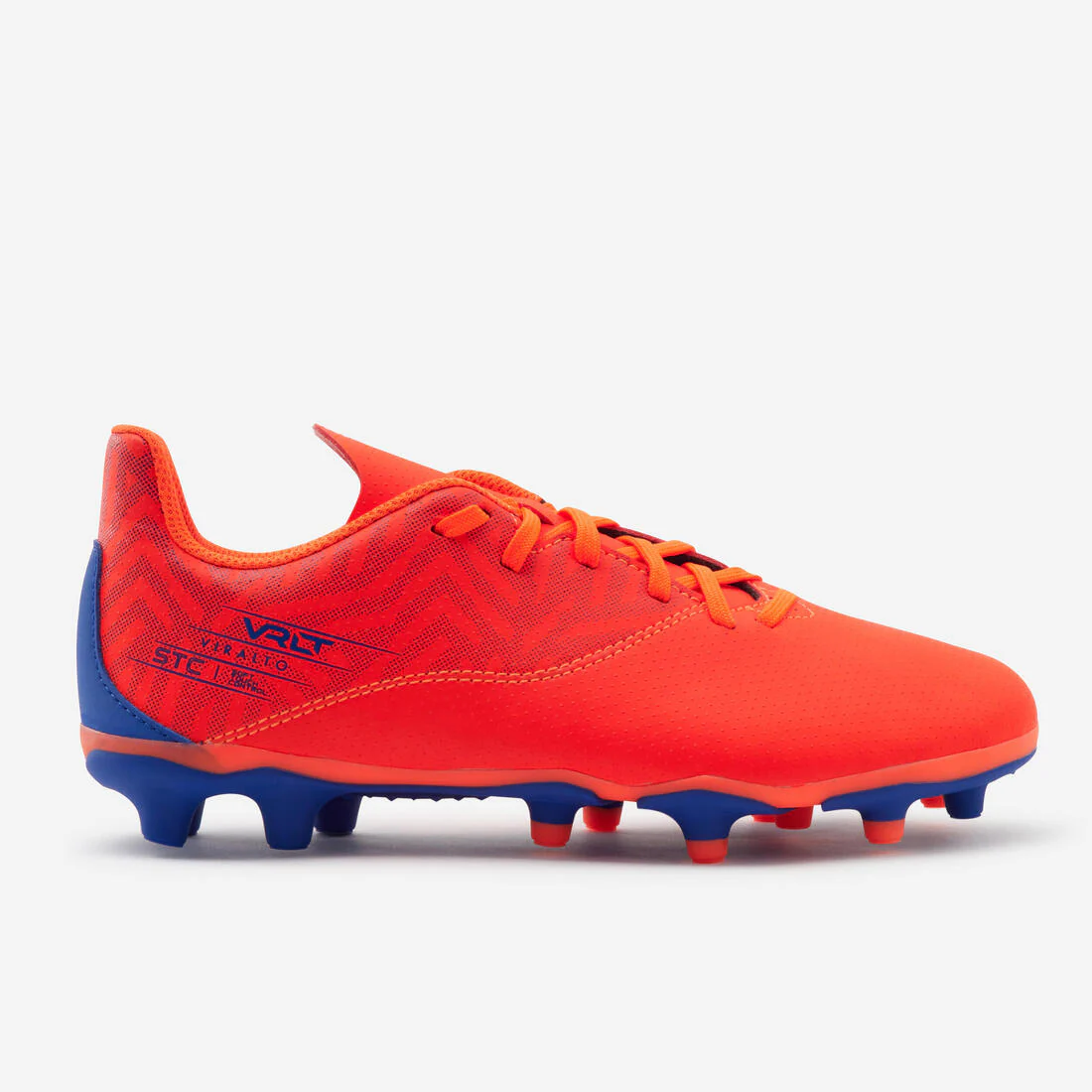 TENIS DE FÚTBOL CON AGUJETAS PARA NIÑO VIRALTO I FG NARANJA Y