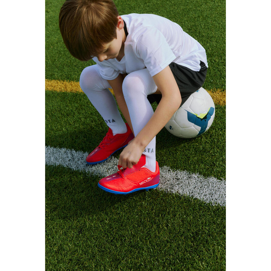 Tenis de fútbol con cierre de contacto Easy AG/FG rojos para niños 160 - Image 33