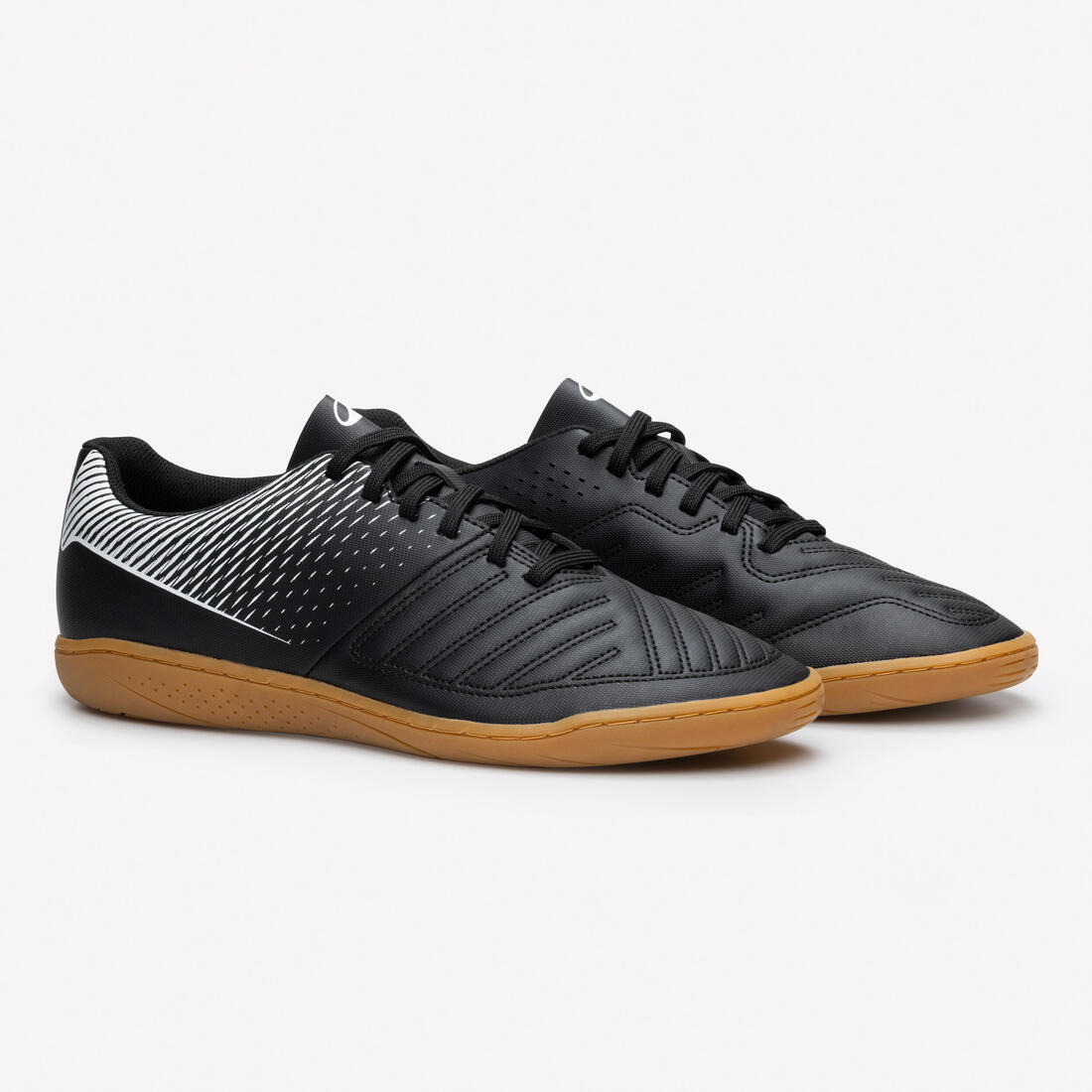 Tenis de futbol sala negro y caramelo para adulto 100 v3 - Image 2