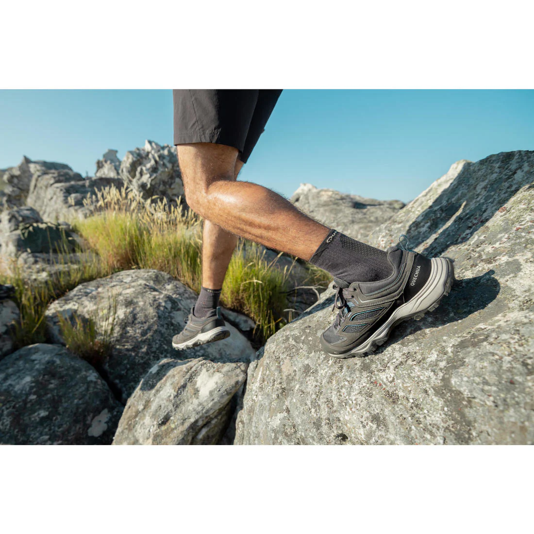 Tenis de senderismo de montaña grises para hombre MH100 - Image 8